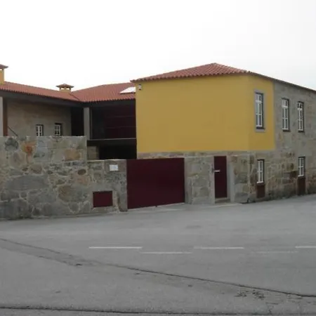 Casa Da Ponte Do Porto Amares