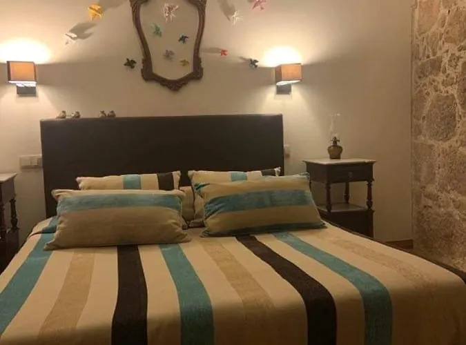 卡萨达蓬特度波尔图酒店 *