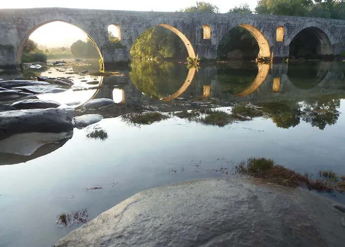 Casa Da Ponte Do Porto Κατάλυμα σε φάρμα Amares