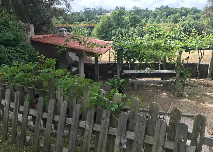 Casa Da Ponte Do Porto 팜스테이 아마레스