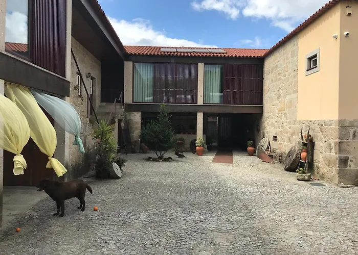 Casa Da Ponte Do Porto Farm stay